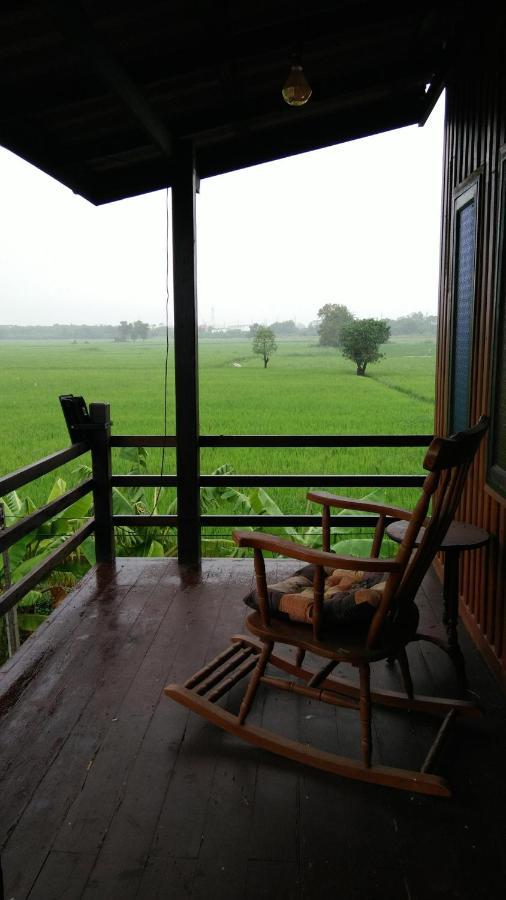 Hotel Ban Suan Khun Yai Phra Nakhon Si Ayutthaya Esterno foto