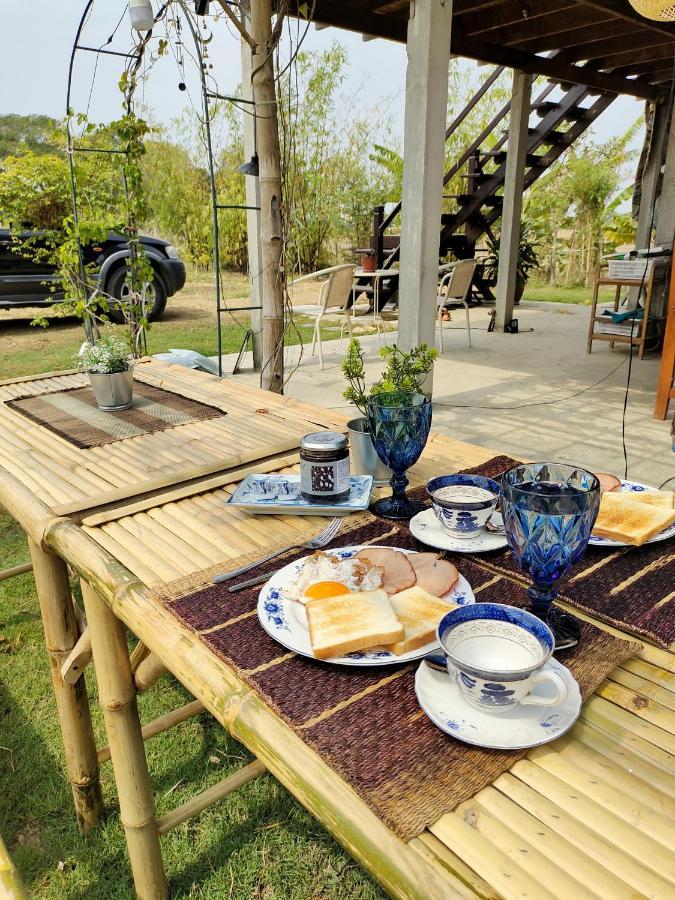 Hotel Ban Suan Khun Yai Phra Nakhon Si Ayutthaya Esterno foto